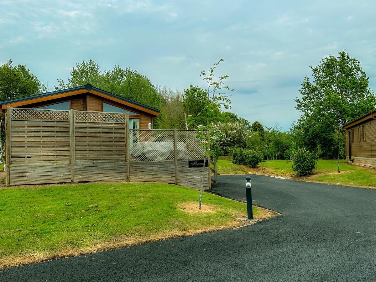 Colliery Lane Lodges Swadlincote Eksteriør billede