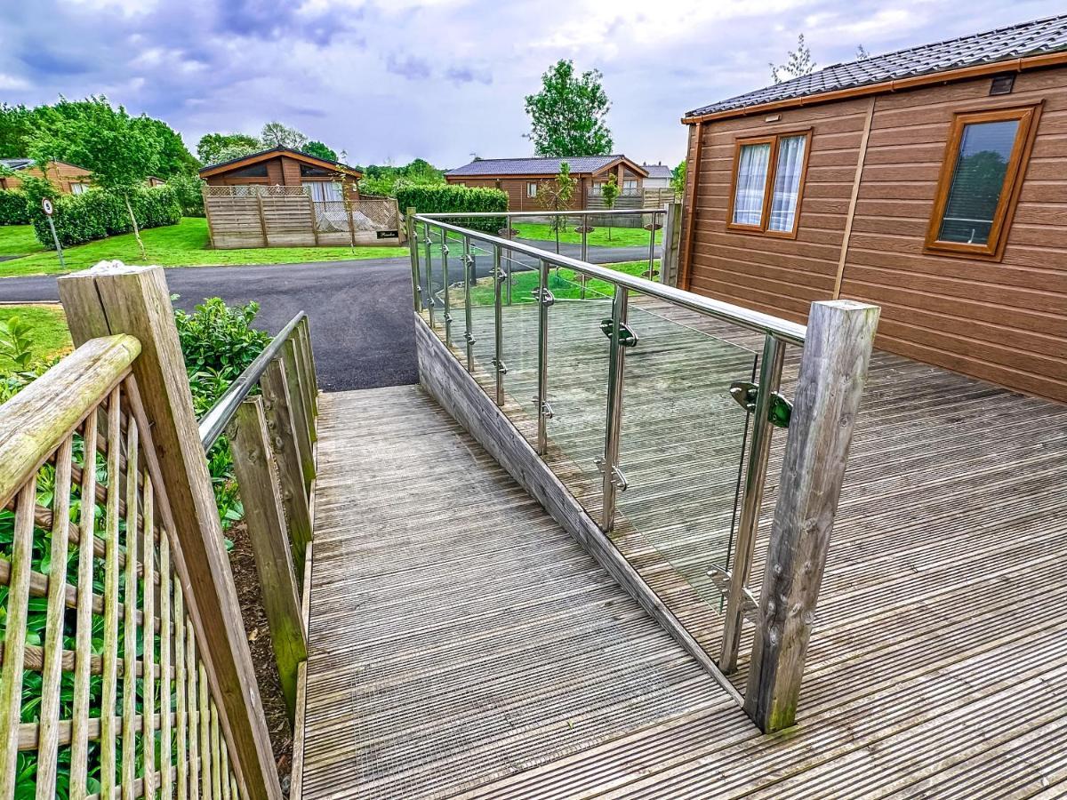 Colliery Lane Lodges Swadlincote Eksteriør billede